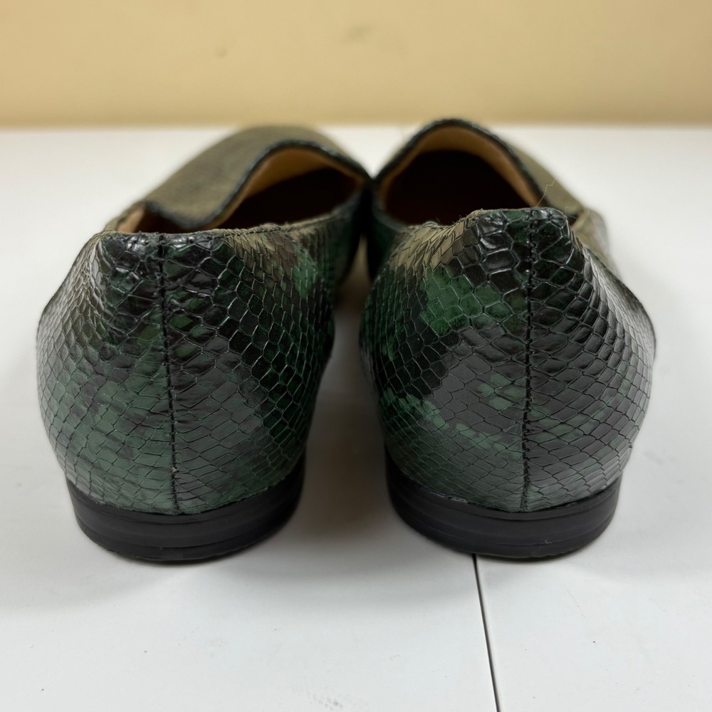 Green Snake Print Pointed Toe Loafers Womens 8.5 Minimalist Flats - Picture 5 of 9